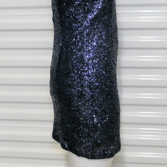 Tobi Blue Sequin Bodycon Mini Dress sz M - Picture 8 of 12